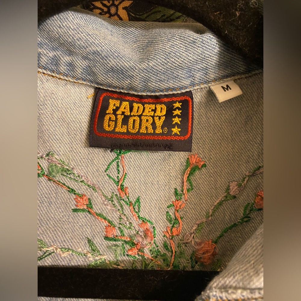 Faded Glory - Denim Vest - Picture 3 of 9